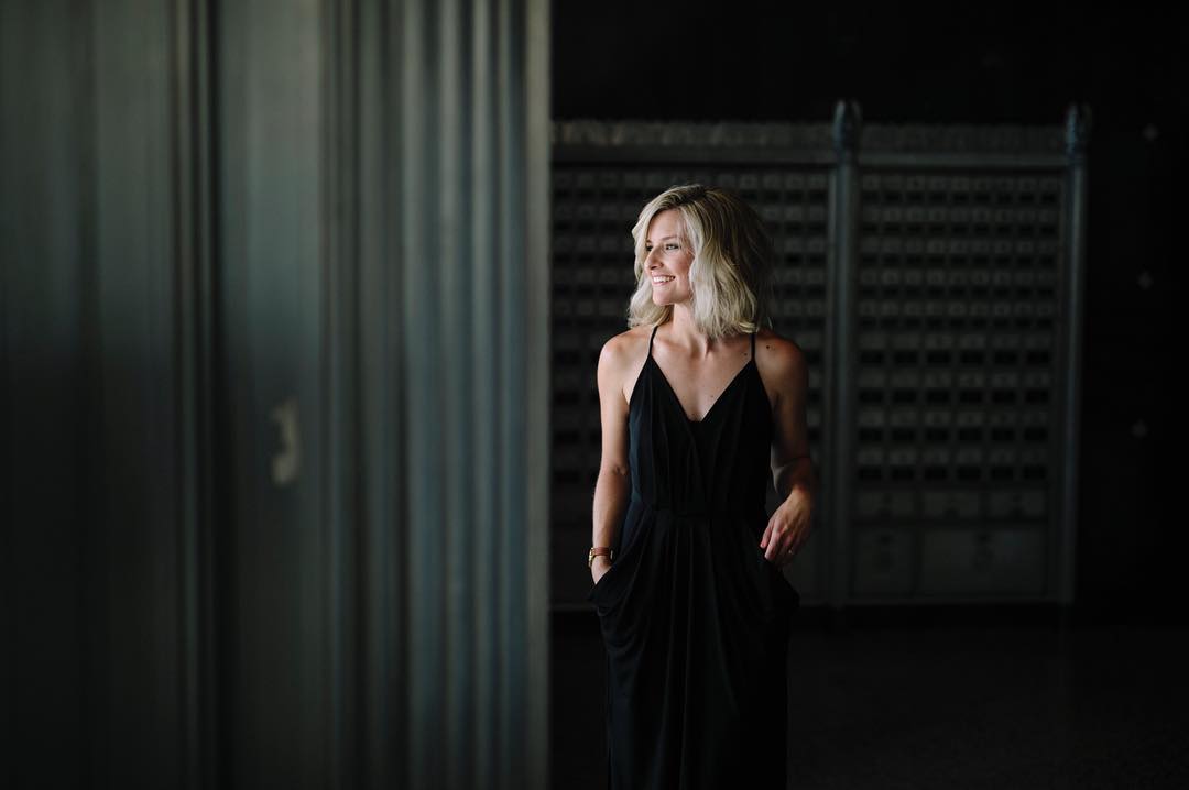 Wedding Photographer in Natural Light